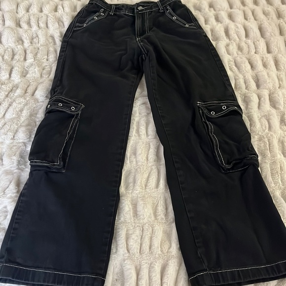 ROMWE Denim - Black cargo wide leg jeans 4 grommets S white top stitch high waist goth punk 💀